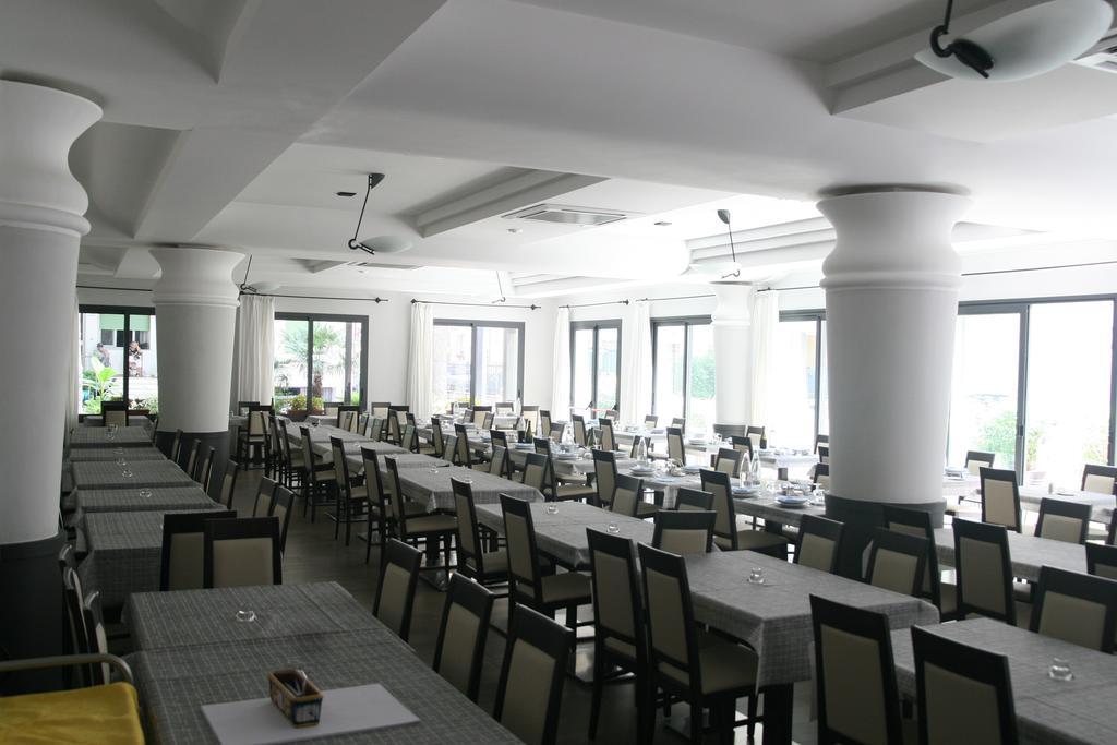 Hotel Stanchini بيلاريا-إيجيا مارينا المظهر الخارجي الصورة