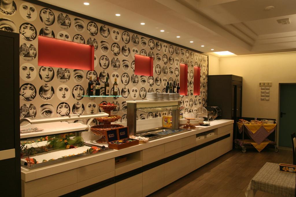 Hotel Stanchini بيلاريا-إيجيا مارينا المظهر الخارجي الصورة