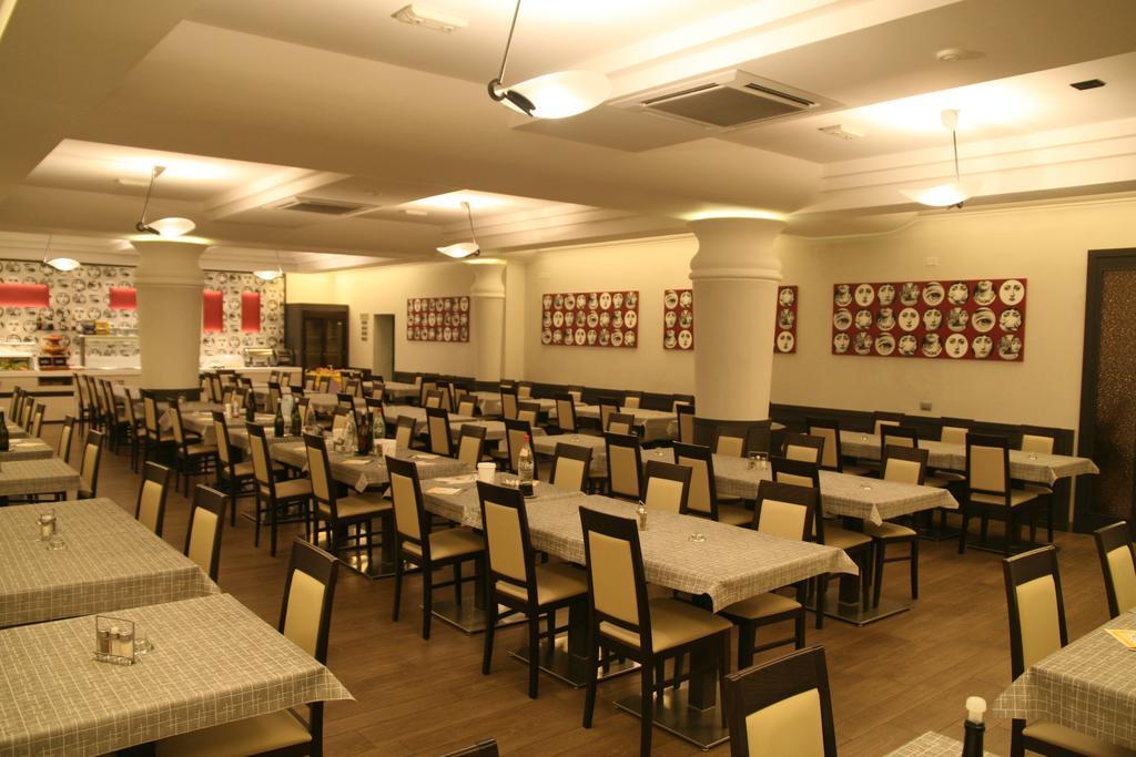 Hotel Stanchini بيلاريا-إيجيا مارينا المظهر الخارجي الصورة