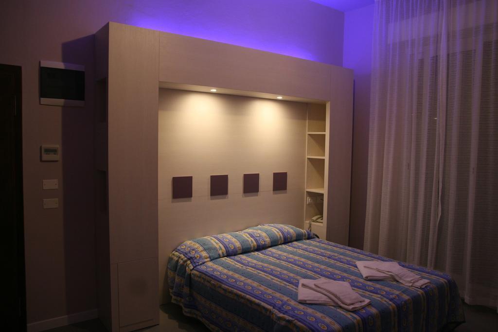 Hotel Stanchini بيلاريا-إيجيا مارينا المظهر الخارجي الصورة