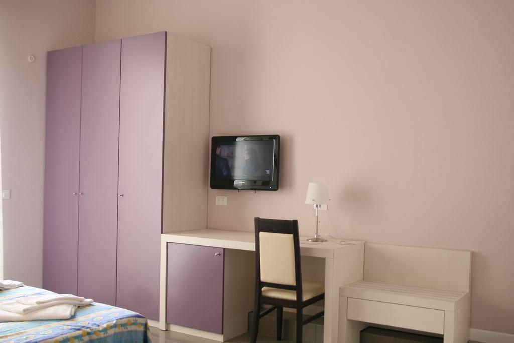 Hotel Stanchini بيلاريا-إيجيا مارينا المظهر الخارجي الصورة